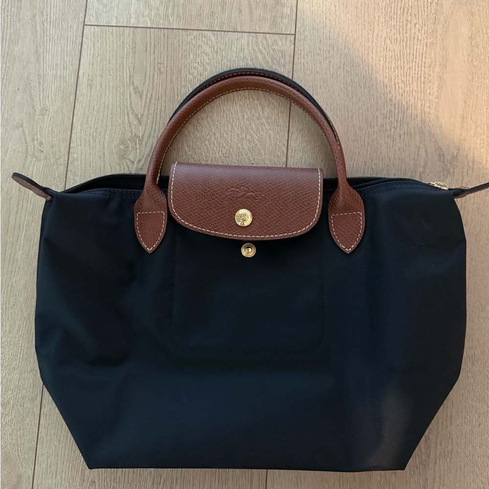 Longchamp Le Pliage S - like new